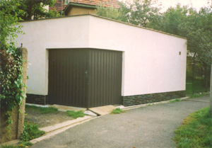 Customary-built Garage Gate  -  Family House in Prague